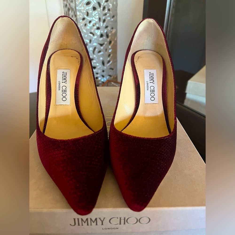 Jimmy Choo Velvet Romy 85 Pumps